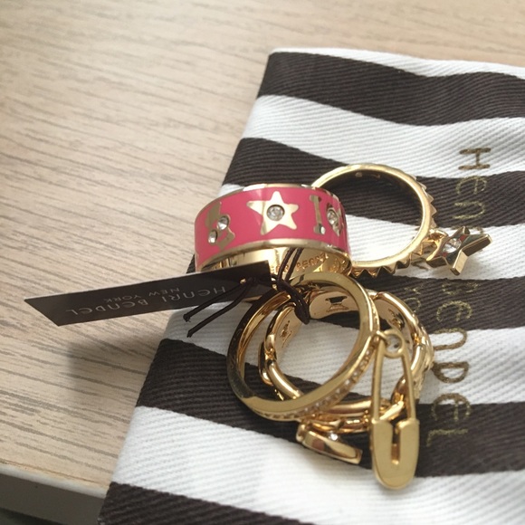 Henri Bendel Pretty Punk Enamel Ring Light Pink - Picture 5 of 8